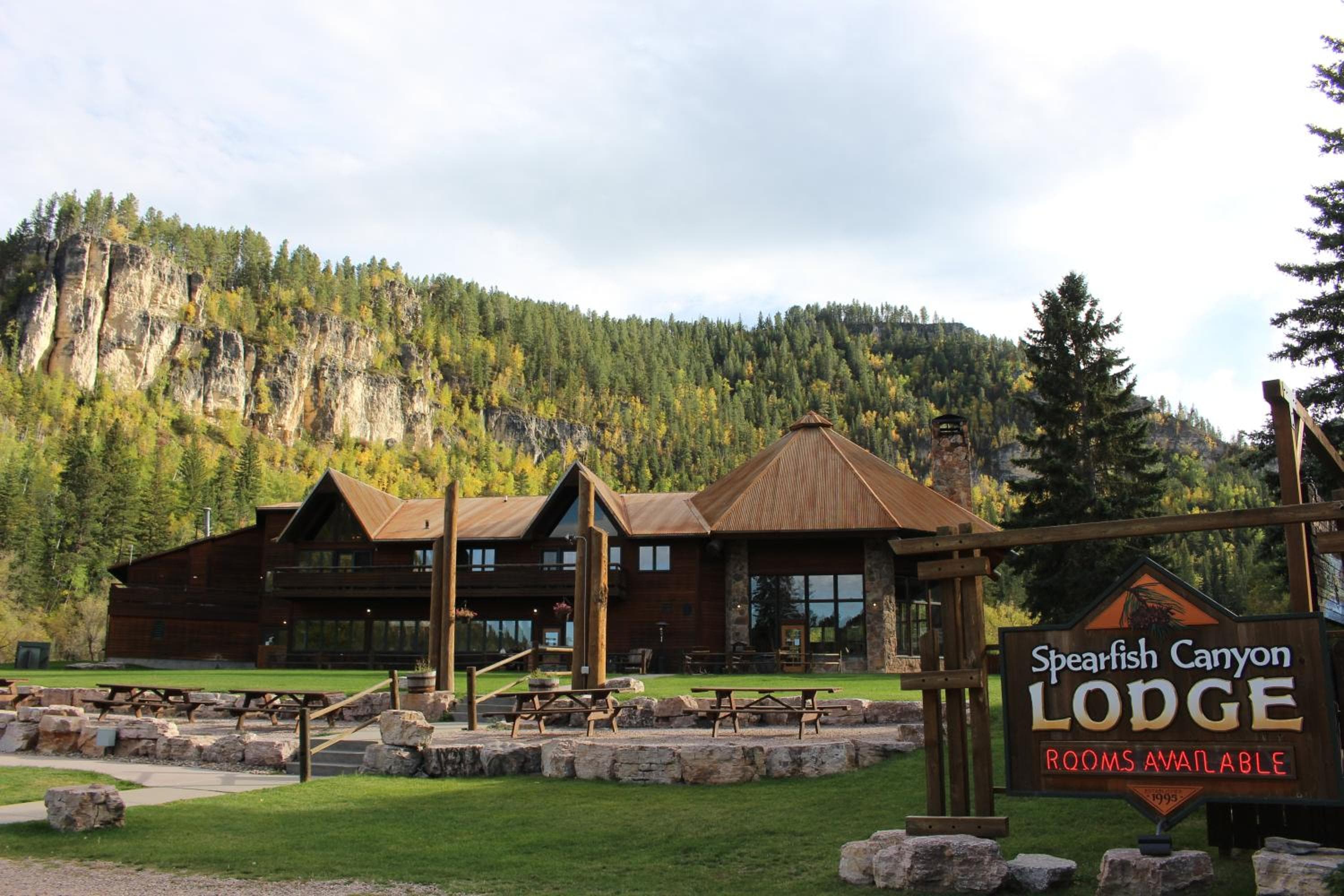 Spearfish Canyon Lodge, wedding venue in Lead, United States