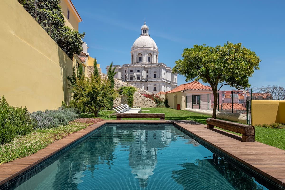 Tandem Palacio Alfama: destination wedding venue in 1100-453 Lisboa, Portugal
