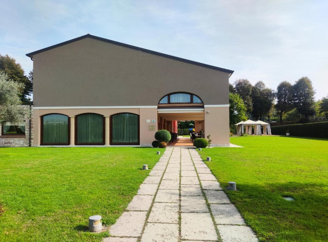 Tenuta Albertini, wedding venue in Quartiere Adige, Italy
