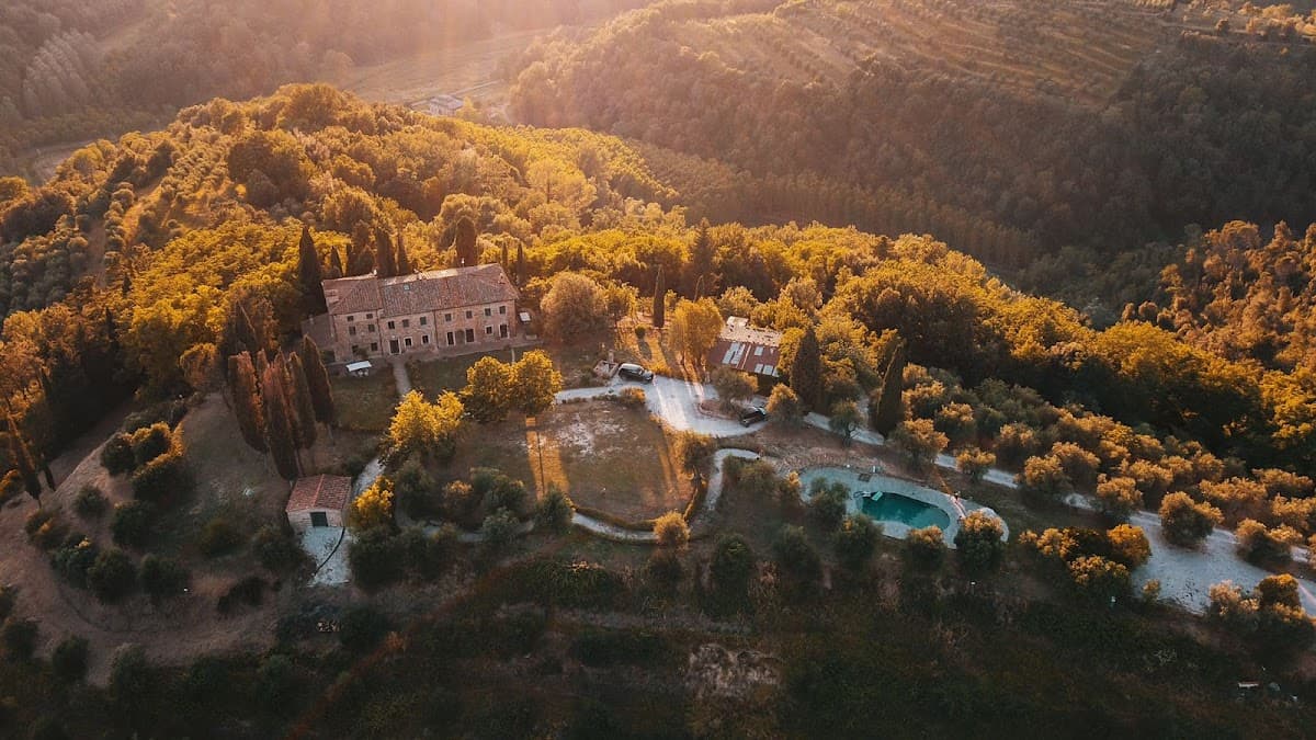 Tenuta Aquadivina: destination wedding venue in Palaia, Italy