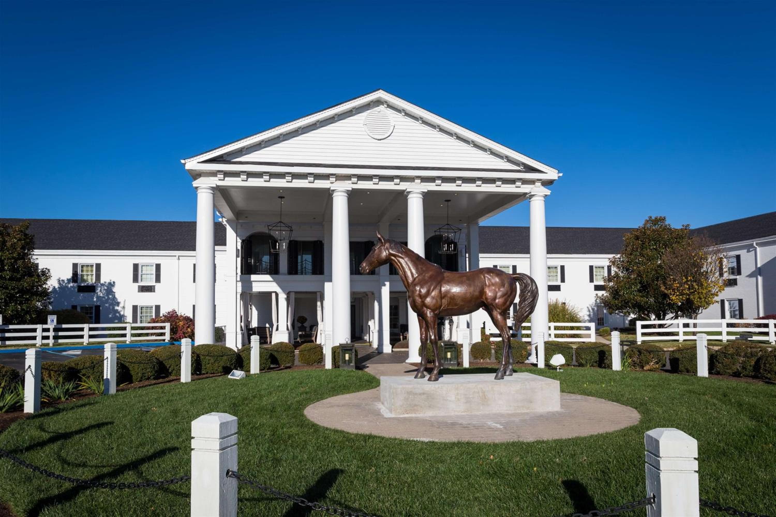 The Campbell House Lexington, Curio Collection by Hilton, wedding venue in Lexington, United States