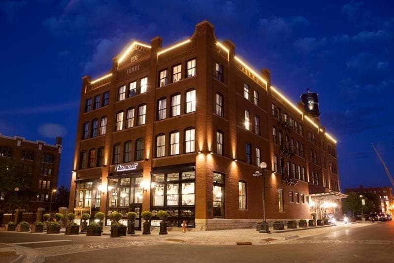 The Charmant Hotel, wedding venue in La Crosse, United States