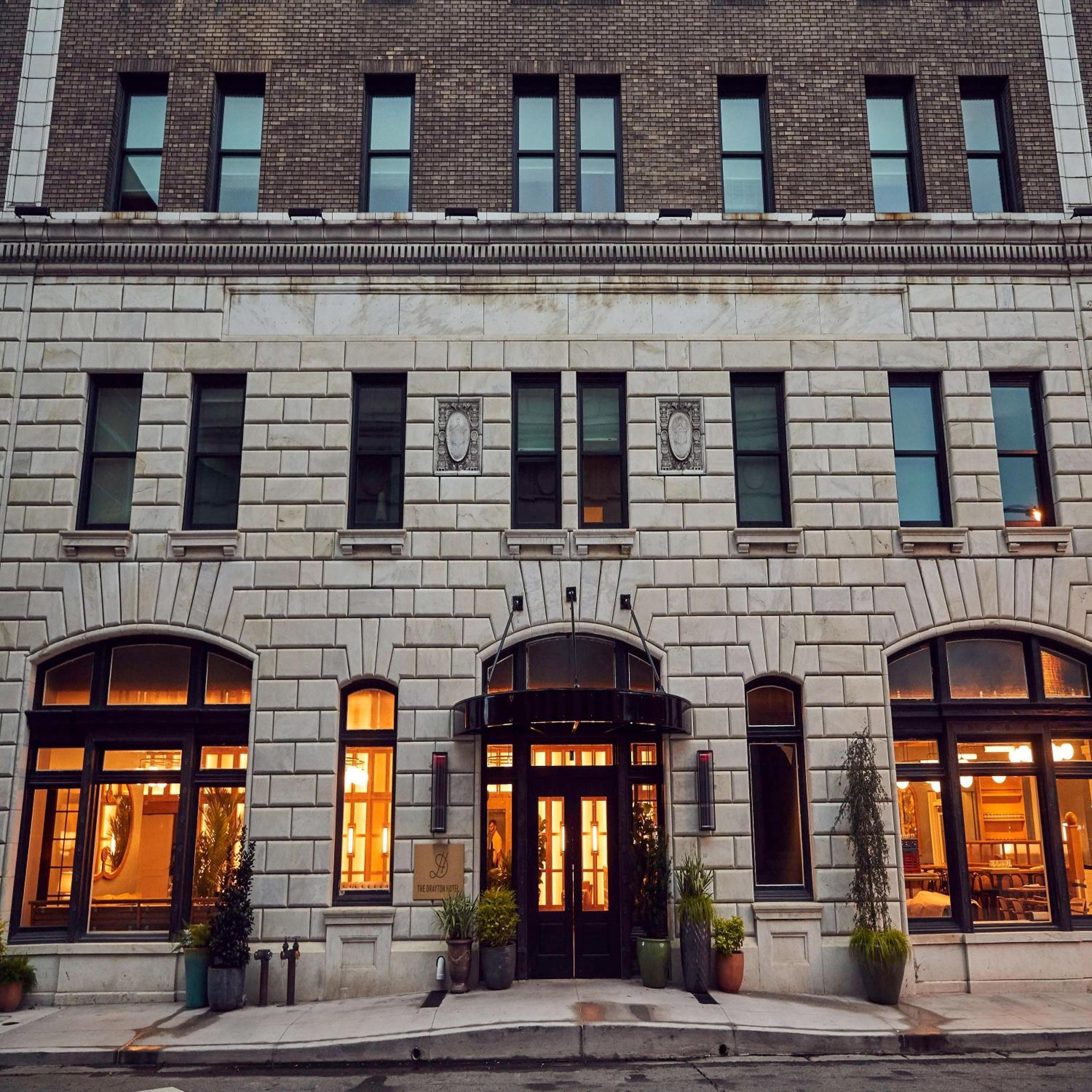The Drayton Hotel Savannah, Curio Collection by Hilton, wedding venue in Savannah, United States