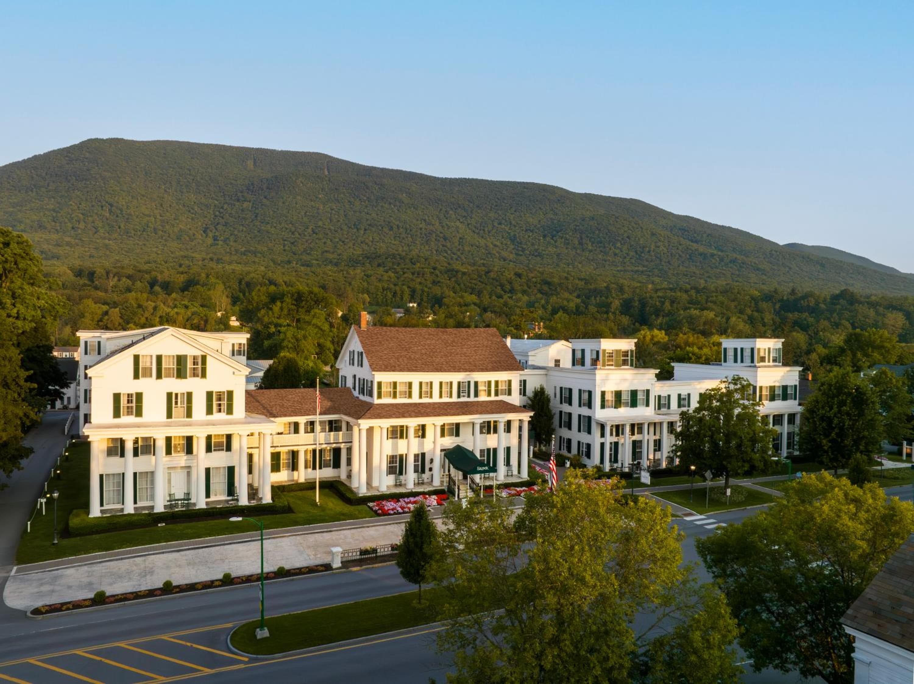 The Equinox Golf Resort & Spa, wedding venue in Manchester, United States