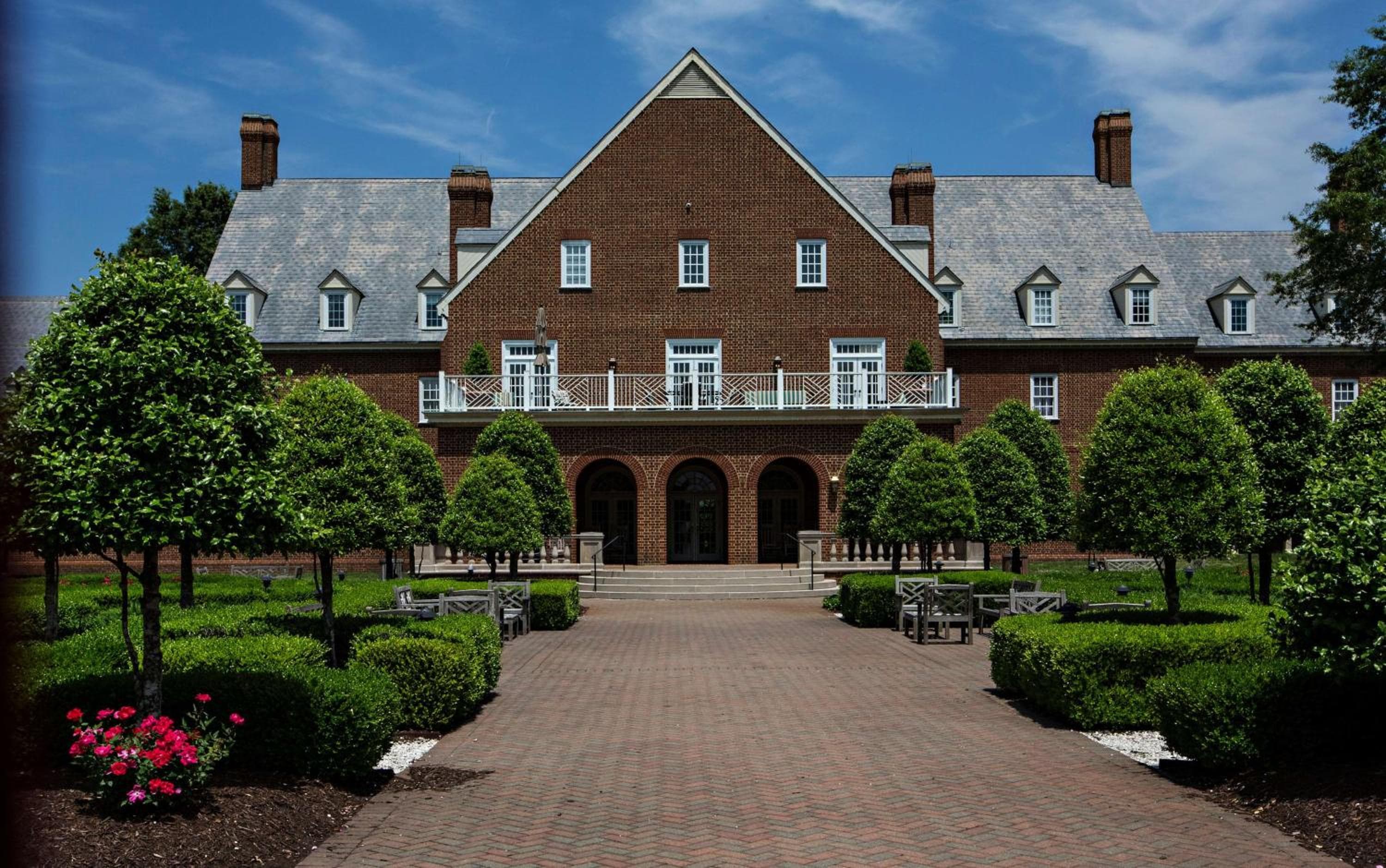 The Founders Inn & Spa Tapestry Collection By Hilton, wedding venue in Virginia Beach, United States