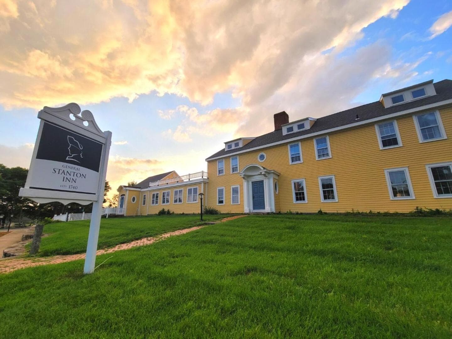 The Historic General Stanton Inn, wedding venue in Charlestown, United States