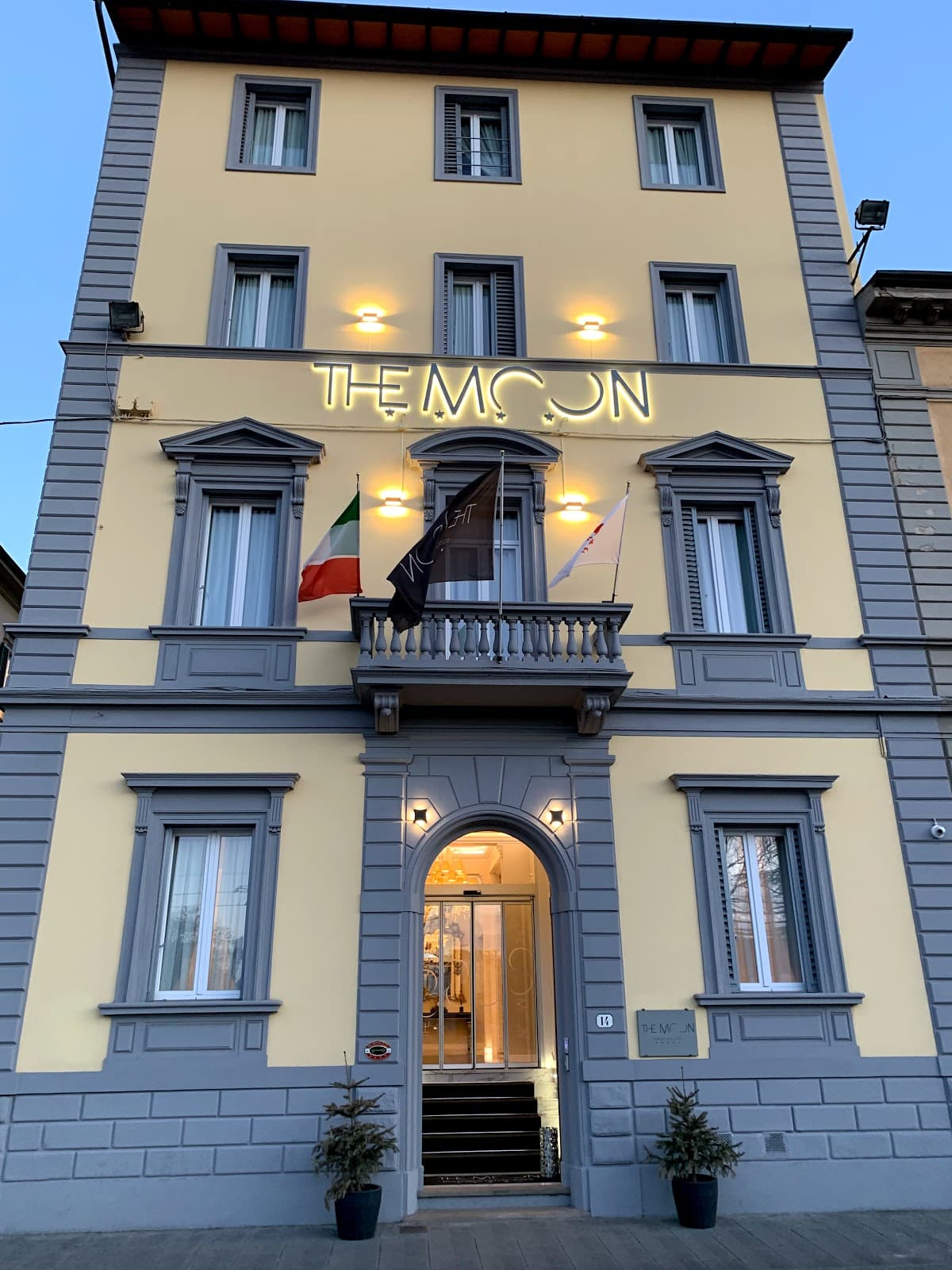 The Moon Boutique Hotel & Spa: destination wedding venue in 50123 Firenze FI, Italy