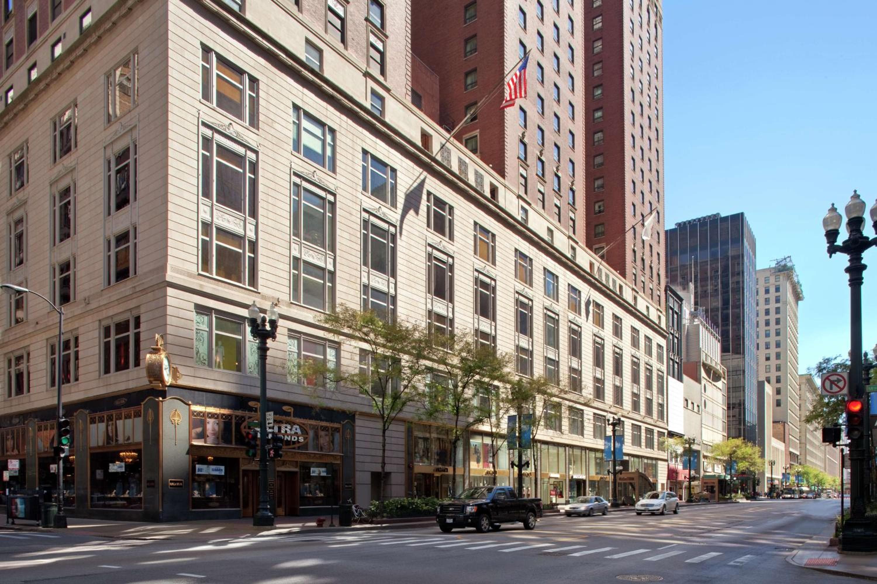 The Palmer House Hilton, wedding venue in Chicago, United States