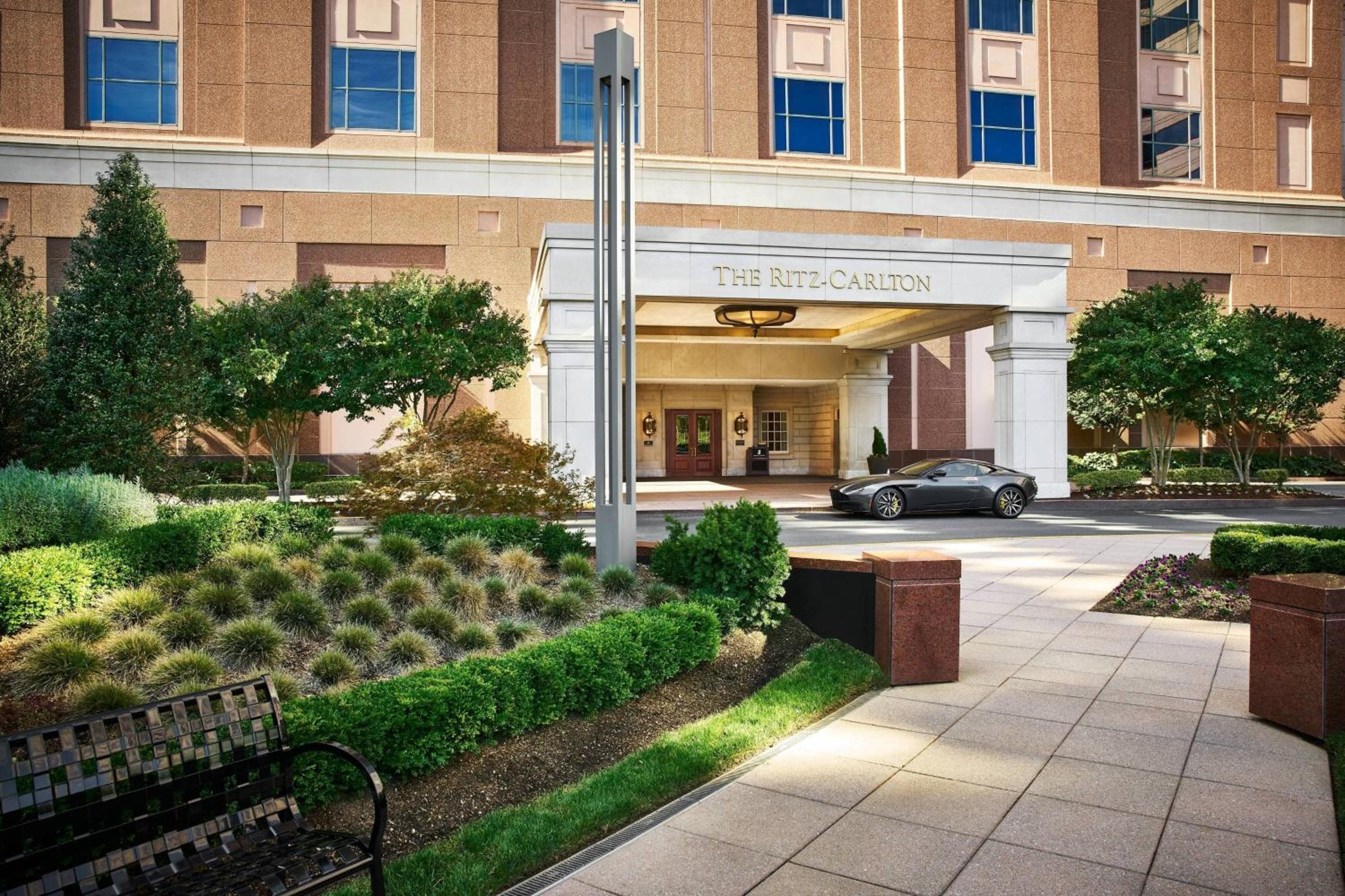 The Ritz-Carlton, Tysons Corner, wedding venue in McLean, United States