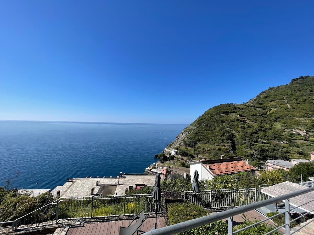 The Sunset Line: destination wedding venue in 19017 Riomaggiore SP, Italy