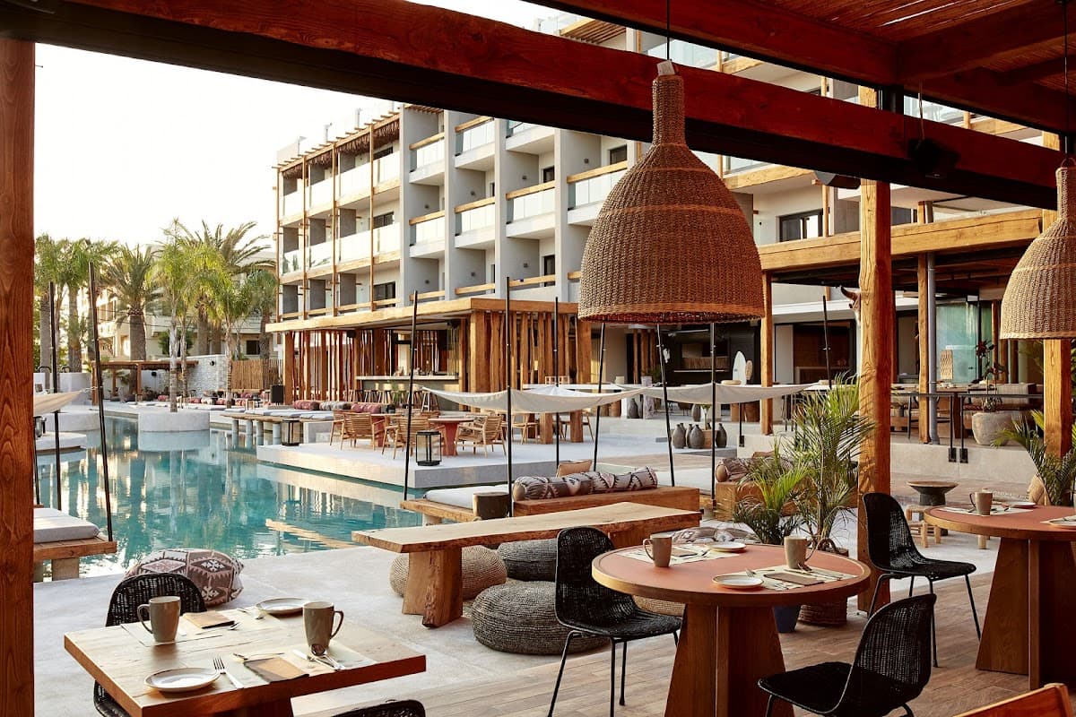 The Syntopia Hotel: destination wedding venue in Adelianos Kampos 741 50, Greece