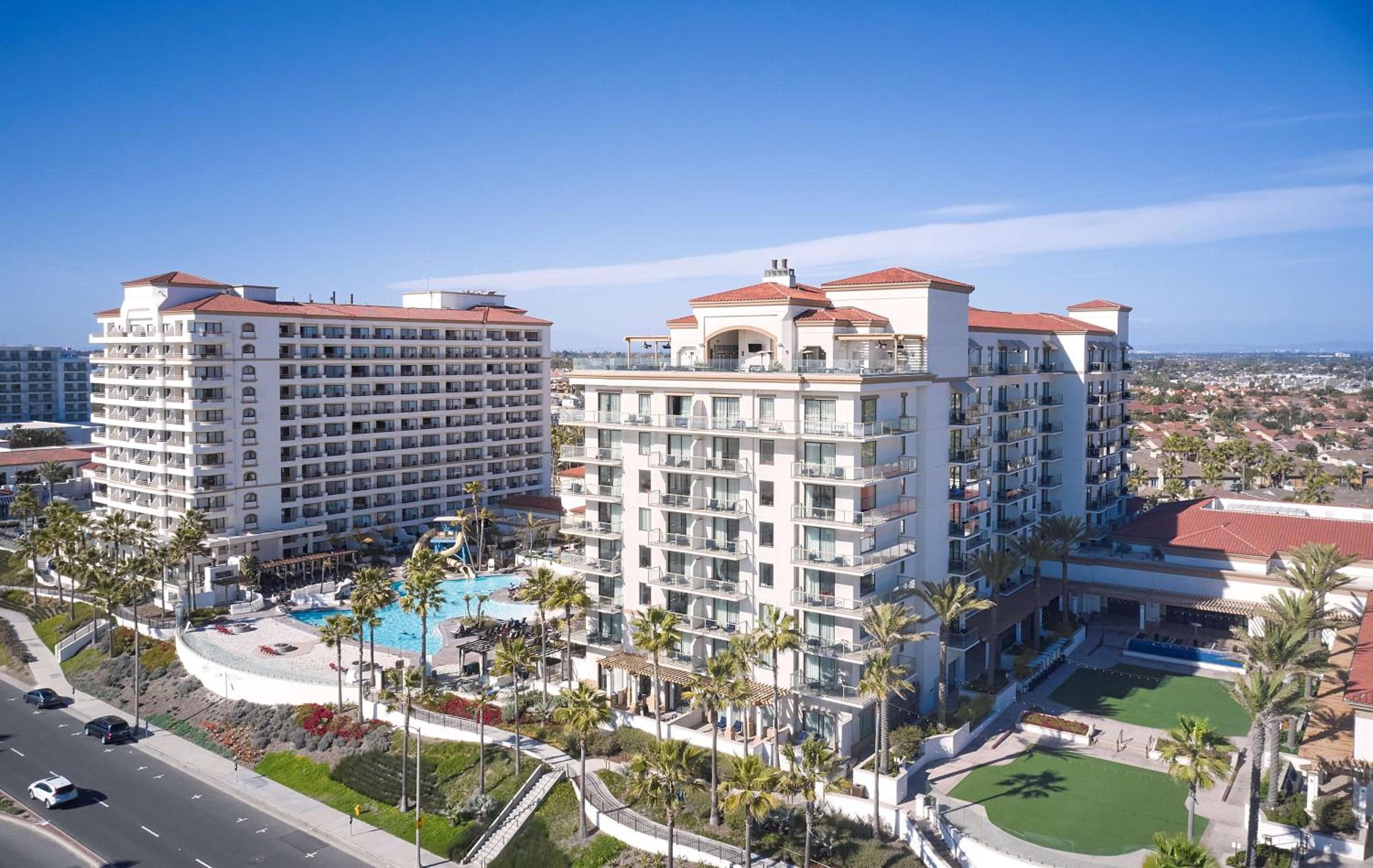The Waterfront Beach Resort, A Hilton Hotel, wedding venue in Huntington Beach, United States