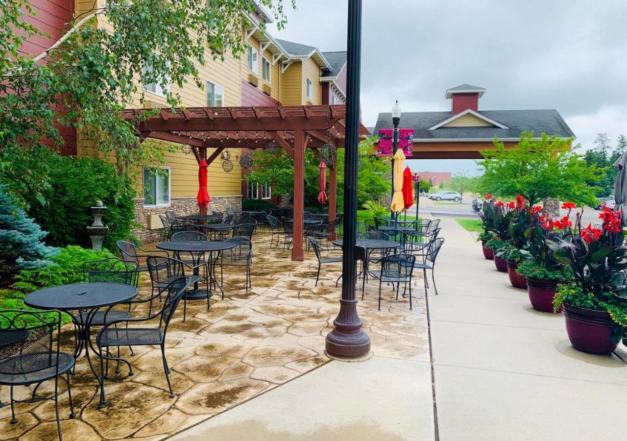 Timberlake Lodge, wedding venue in Grand Rapids, United States