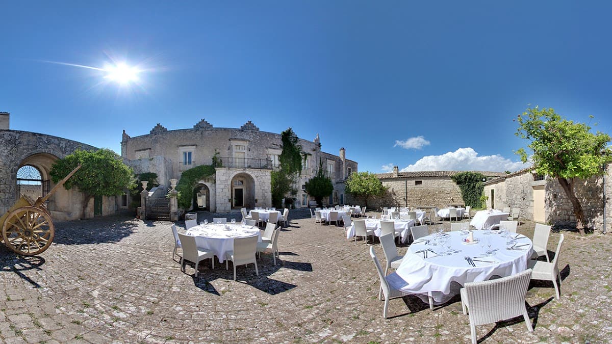 Torre Palazzelle - Ricevimenti e Matrimoni: destination wedding venue in 97015 Modica RG, Italy