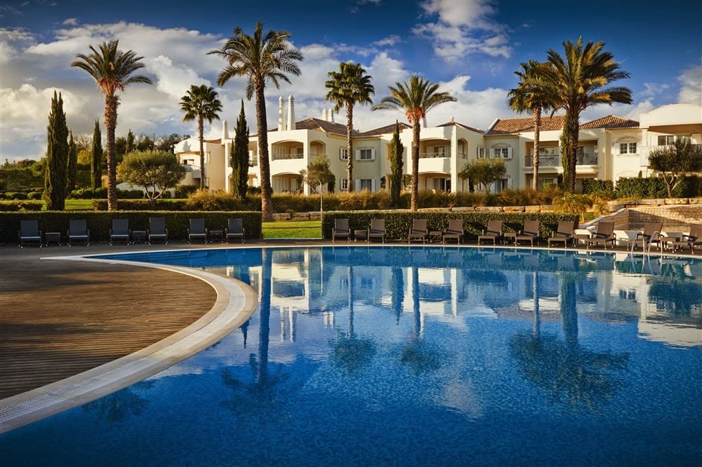 Vale d'Oliveiras Quinta Resort & Spa: destination wedding venue in 8401-904 Carvoeiro, Portugal