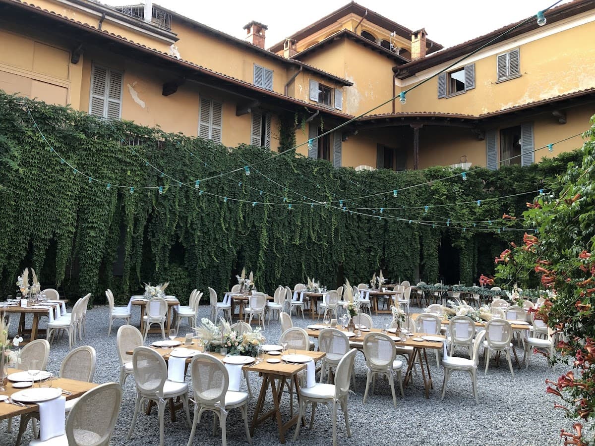 Villa Castelbarco Pindemonte Rezzonico: destination wedding venue in 23898 Imbersago LC, Italy