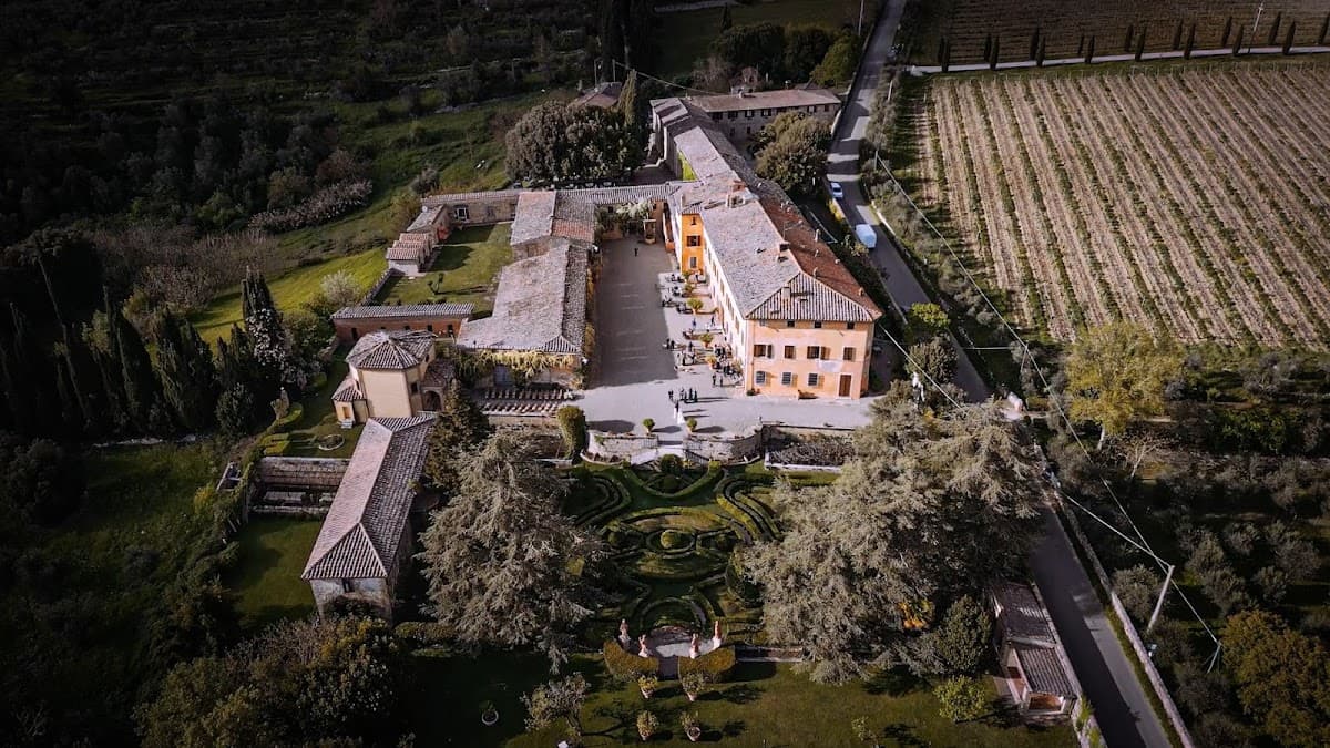 Villa Catignano: destination wedding venue in 53019 Castelnuovo Berardenga SI, Italy