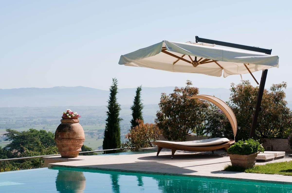 Villa Cicolina: destination wedding venue in 53045 Montepulciano SI, Italy