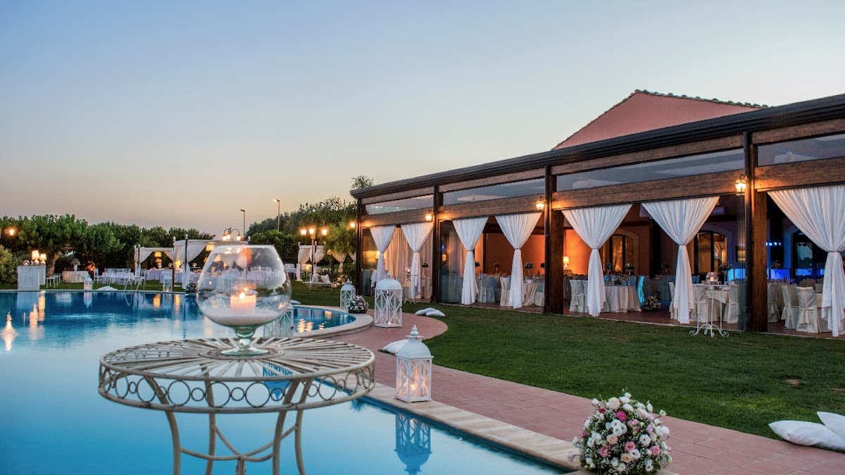 Villa D'Andrea: destination wedding venue in 95041 Albanazzo CT, Italy