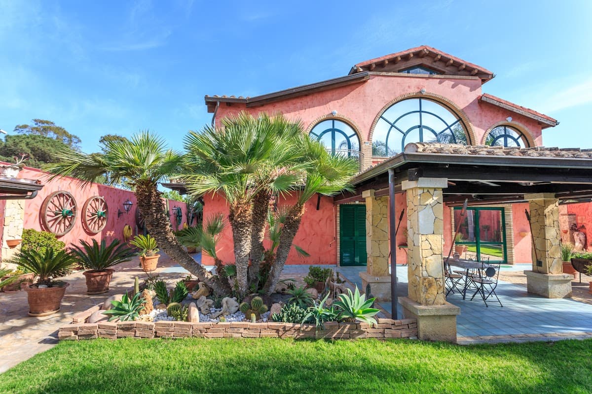 Villa Flumini: destination wedding venue in 09045 Quartu Sant'Elena CA, Italy