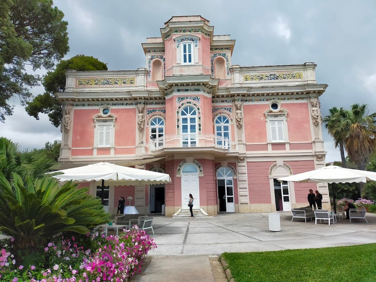 Villa Guarracino: destination wedding venue in 80058 Torre Annunziata NA, Italy