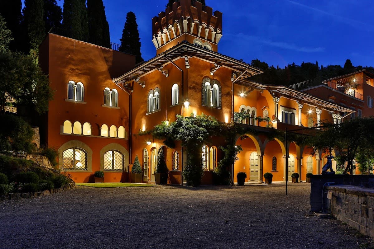 Villa Le Fontanelle: destination wedding venue in 50139 Firenze FI, Italy