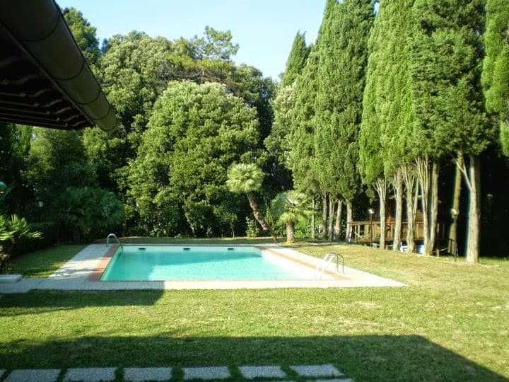 Villa Le Sorti - Fattoria Le Sorti: destination wedding venue in 50055 Marliano FI, Italy
