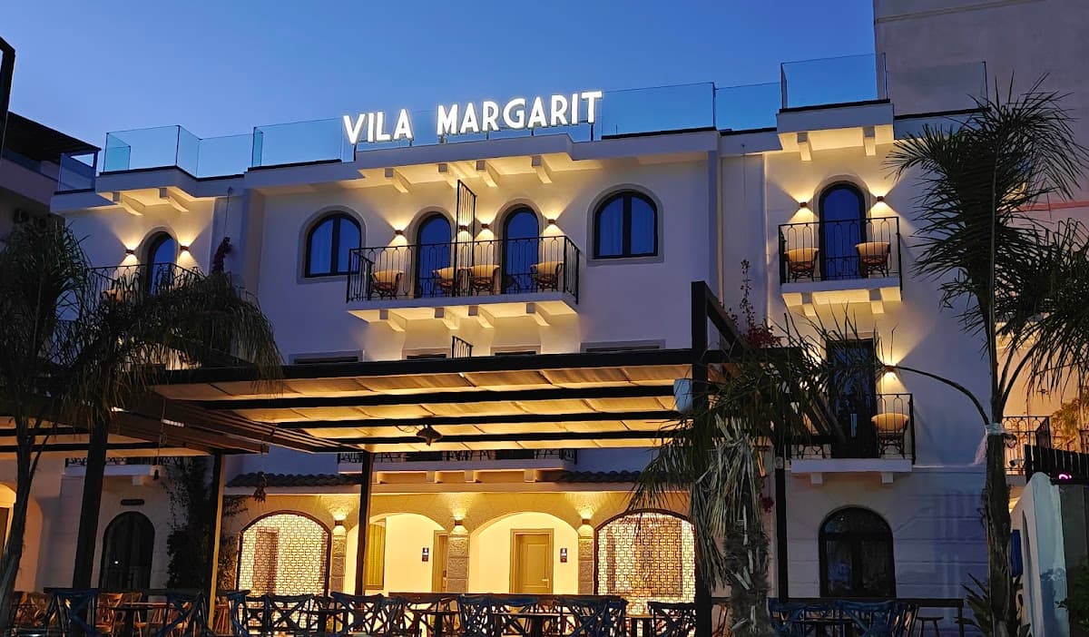 Villa Margarit Boutique Hotel: destination wedding venue in Sarandë 9701, Albania