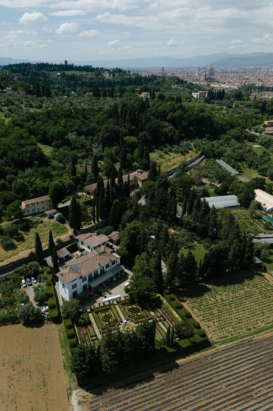 Villa Merlo Nero: destination wedding venue in Firenze, Italy