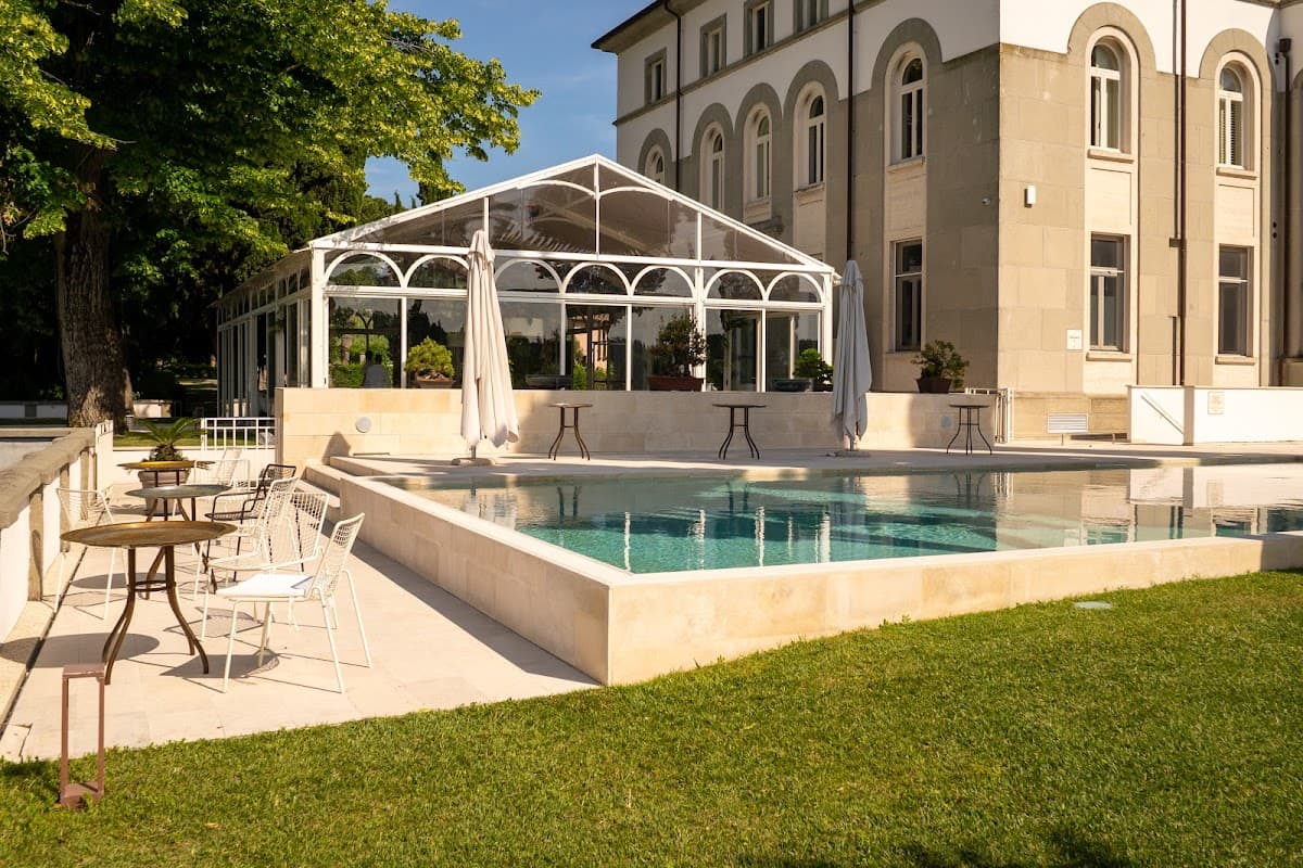Villa Monty Banks: destination wedding venue in Cesena, Italy