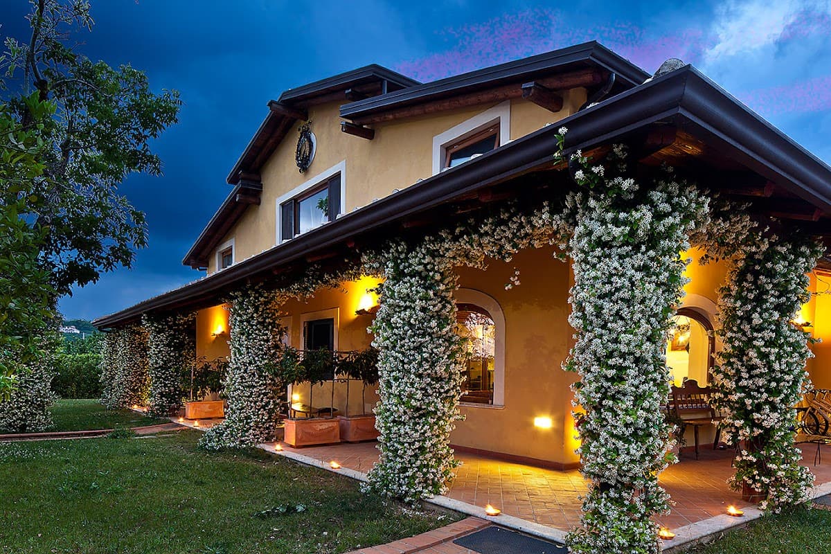 Villa Rizzo Resort Spa: destination wedding venue in 84099 San Cipriano Picentino SA, Italy