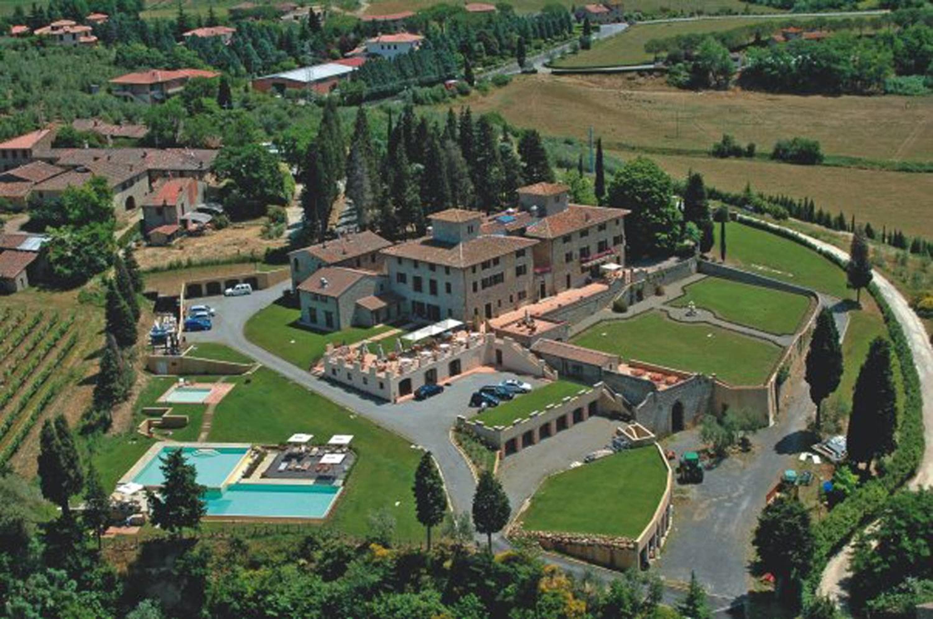 Villa San Filippo | BZAR hotels, wedding venue in 50028 Barberino Tavarnelle FI, Italy