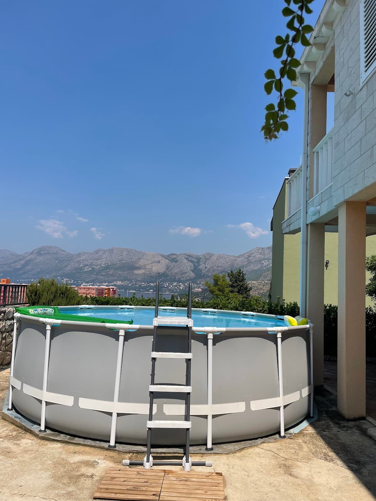Villa Stanovic: destination wedding venue in Cavtat, Croatia