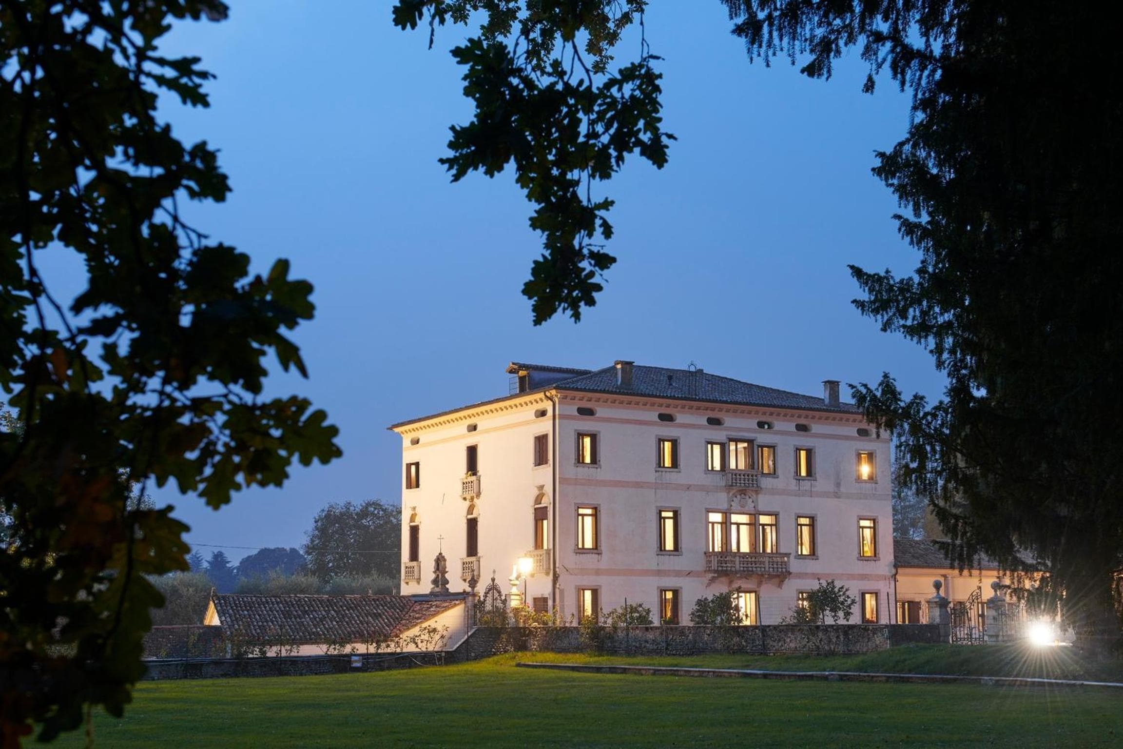 Villa Stecchini Resort, wedding venue in Romano d'Ezzelino, Italy