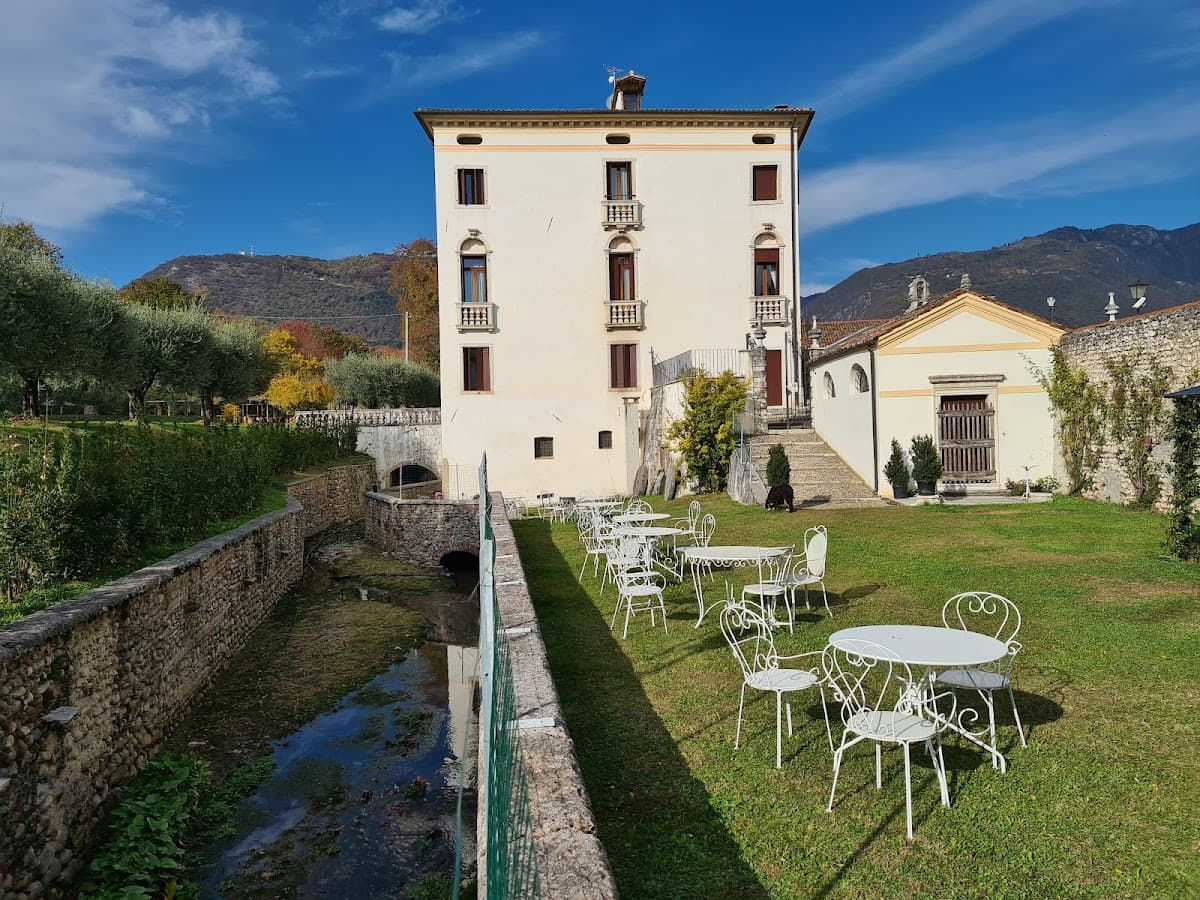 Villa Stecchini Resort: destination wedding venue in Romano d'Ezzelino, Italy