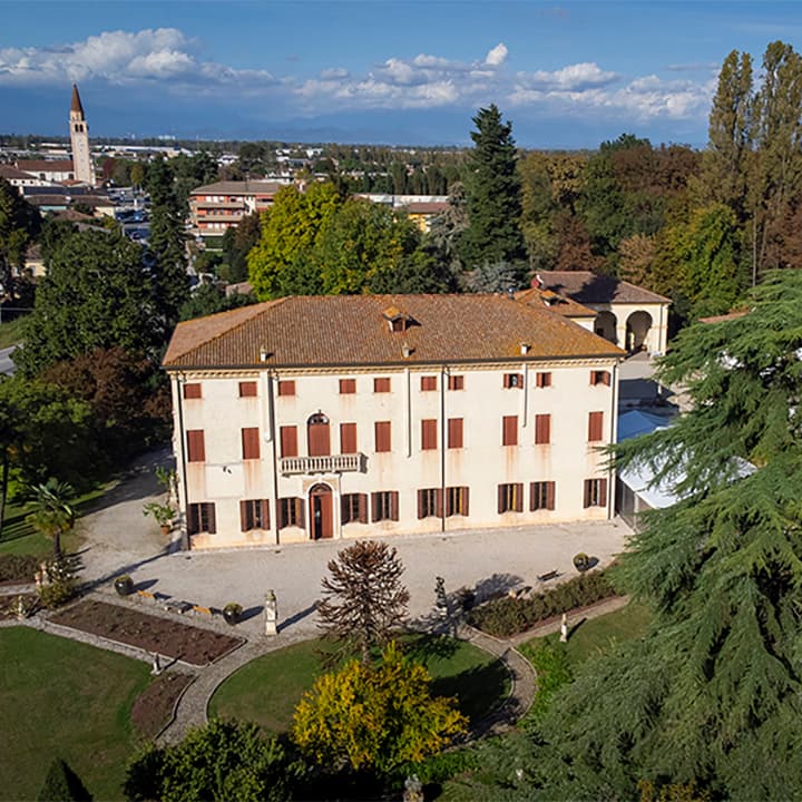 Villa Wollemborg, destination wedding venue in 35010 Loreggia PD, Italy