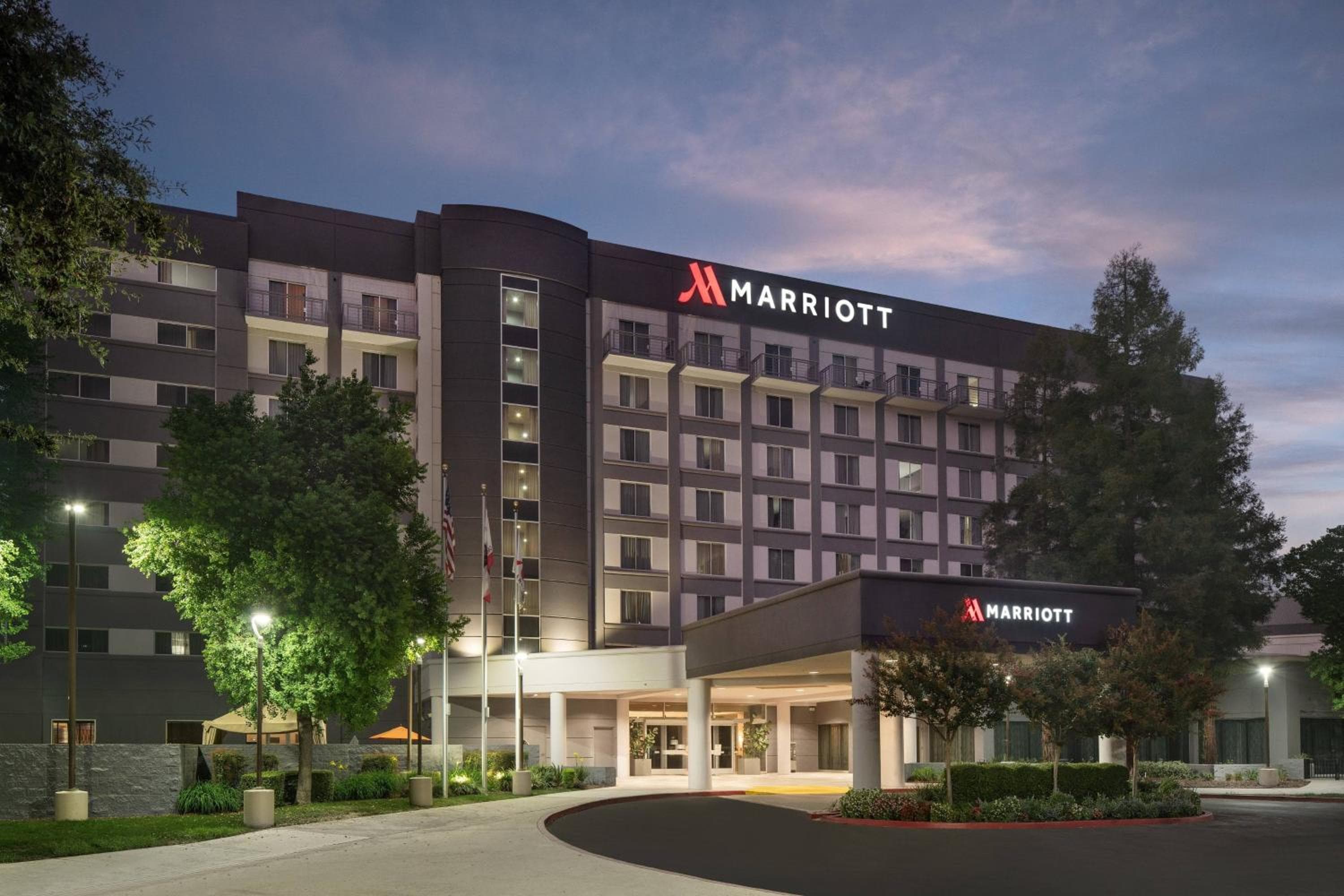 Visalia Marriott at the Convention Center, wedding venue in Visalia, United States