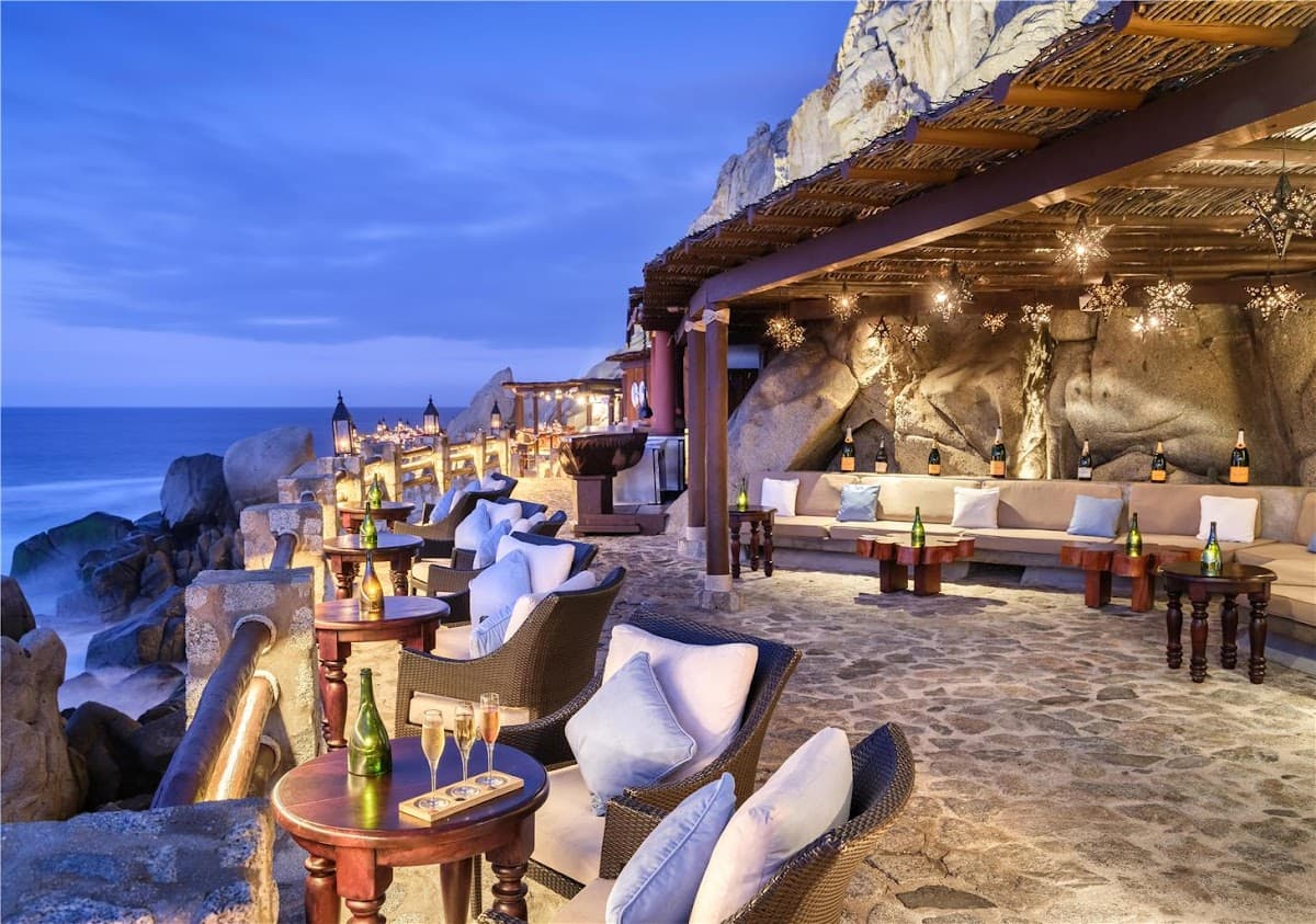 Waldorf Astoria Los Cabos Pedregal: destination wedding venue in B.C.S., Mexico