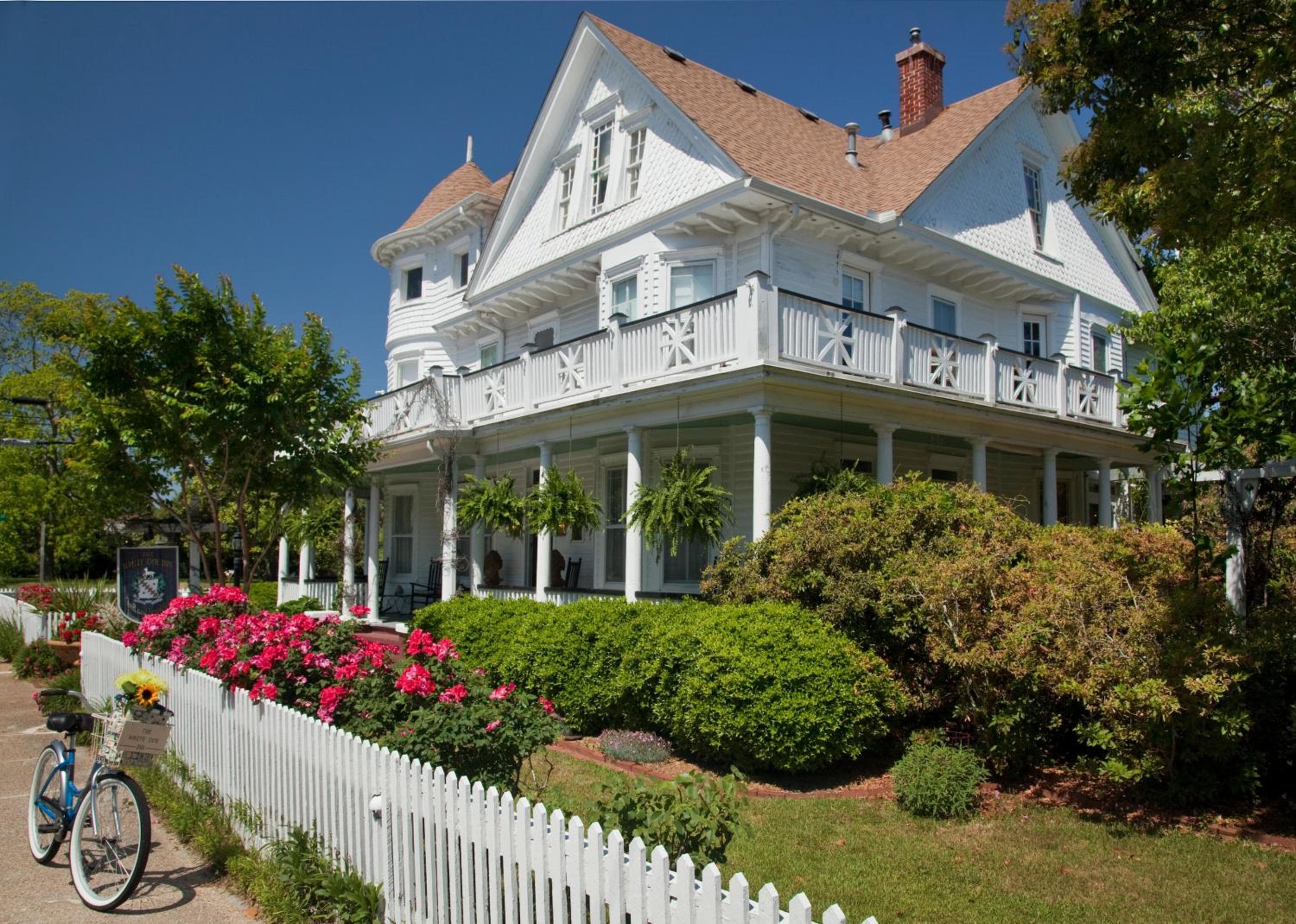 White Doe Inn Bed & Breakfast, wedding venue in Manteo, United States