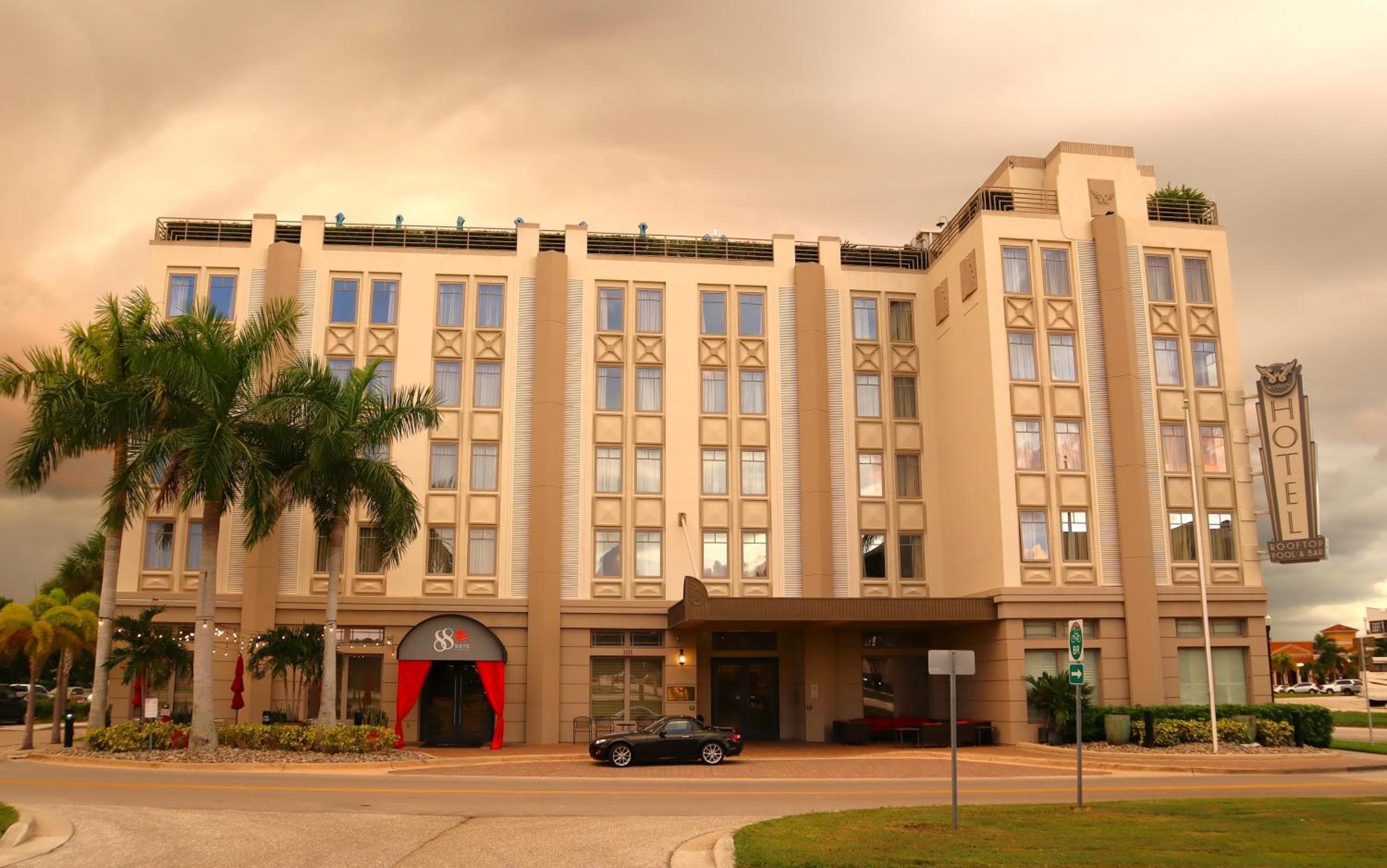 Wyvern Hotel, an Ascend Collection Hotel, wedding venue in Punta Gorda, United States