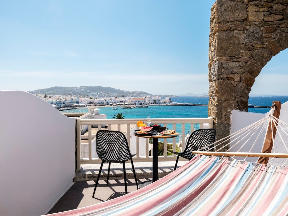 Yalos Hotel Sunset View: destination wedding venue in Mikonos 846 00, Greece