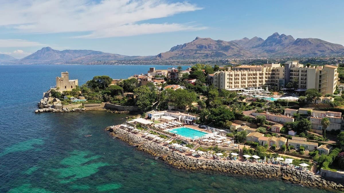 Zagarella Domina Sicily: destination wedding venue in 90017 Santa Flavia PA, Italy